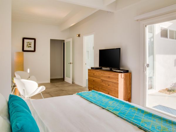 Palm Springs Home 990889