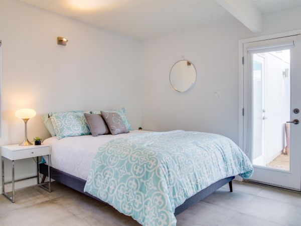 Palm Springs Home 990889