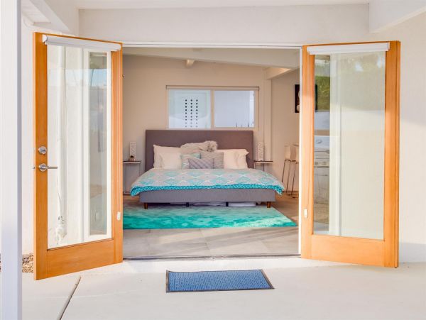 Palm Springs Home 990889