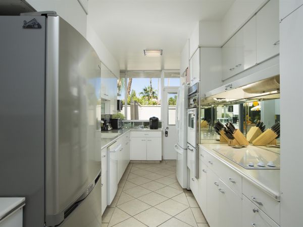 Palm Springs Home 990890