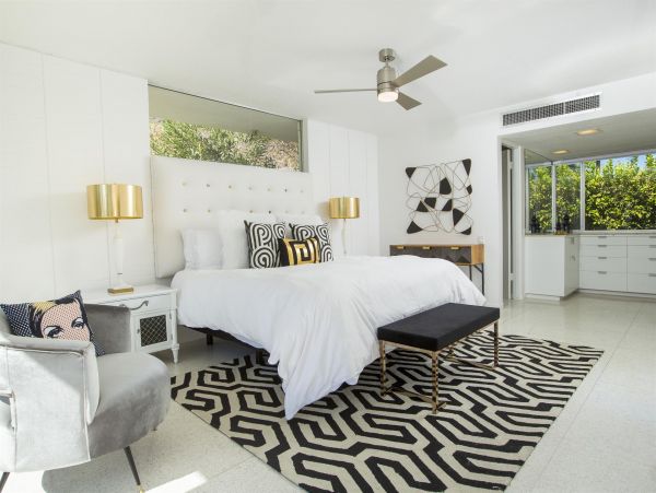 Palm Springs Home 990890