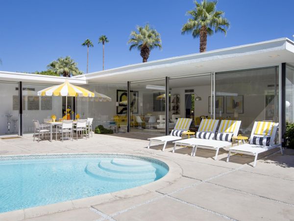 Palm Springs Home 990890