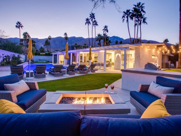 Palm Springs Home 990891