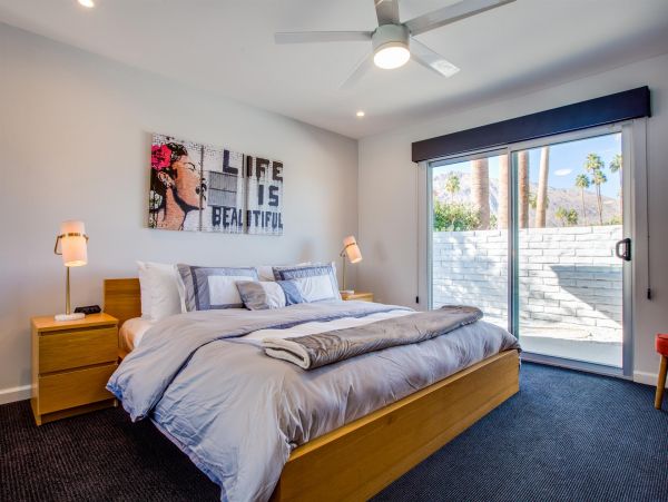 Palm Springs Home 990891