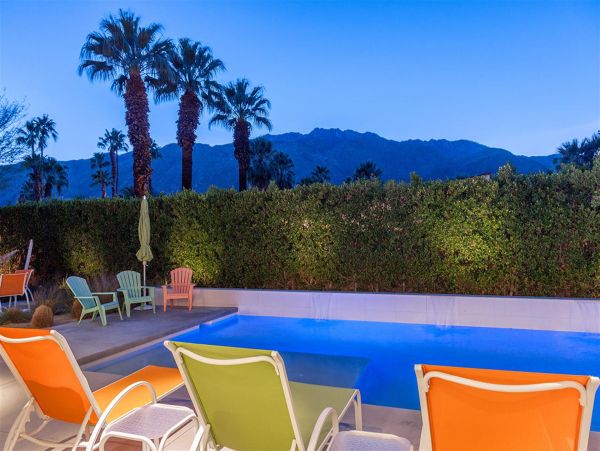 Palm Springs Home 990892