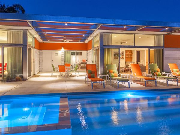 Palm Springs Home 990892