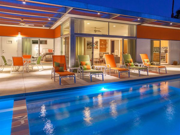 Palm Springs Home 990892