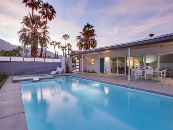 Palm Springs Home 990893