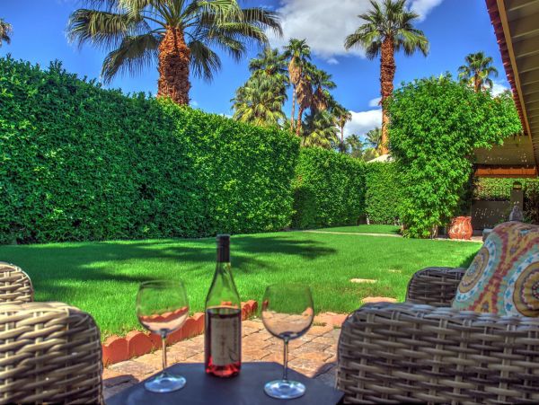 Palm Springs Home 990894