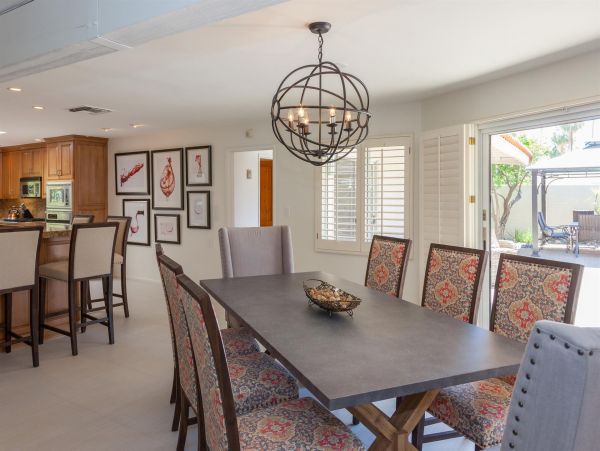 Palm Springs Home 990894