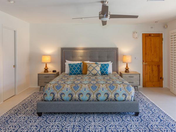 Palm Springs Home 990894