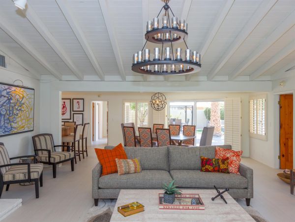Palm Springs Home 990894