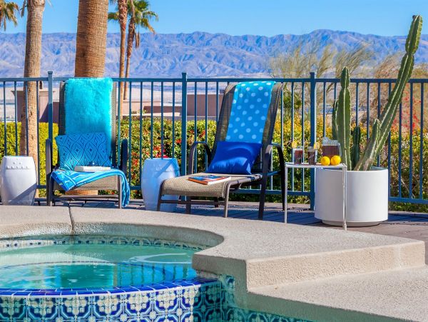 Palm Springs Home 990895