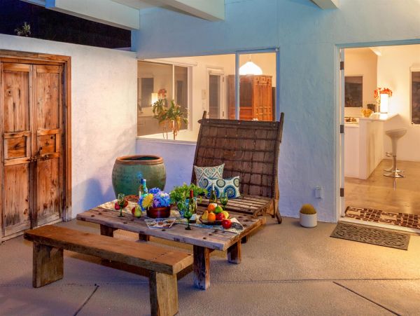 Palm Springs Home 990895