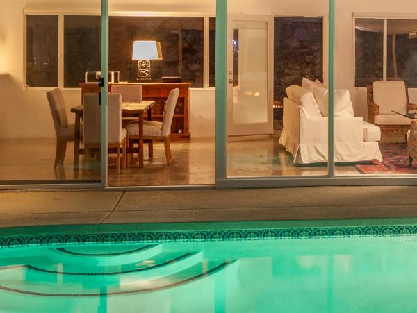 Palm Springs Home 990895