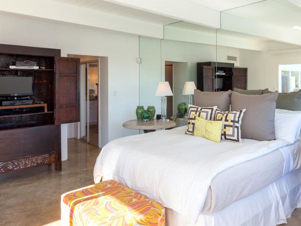 Palm Springs Home 990895