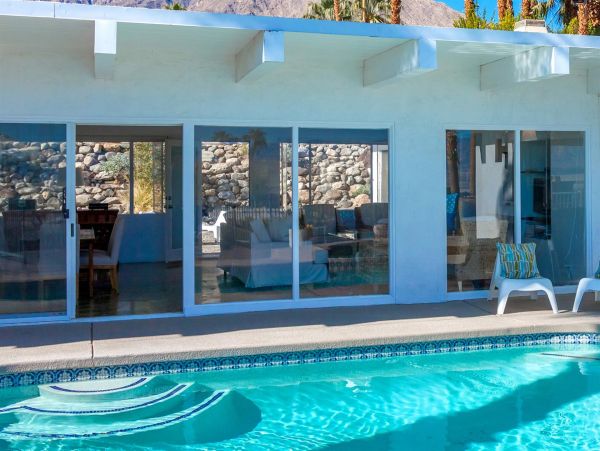 Palm Springs Home 990895