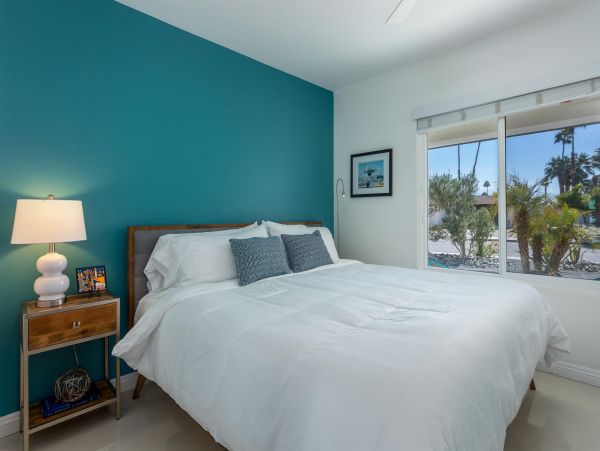 Palm Springs Home 990896