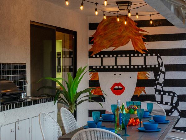 Palm Springs Home 990897