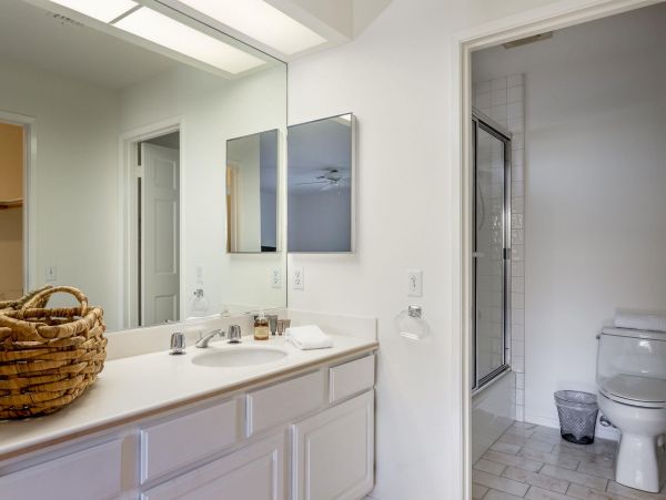 Palm Springs Home 990897