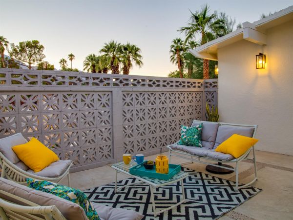 Palm Springs Home 990898