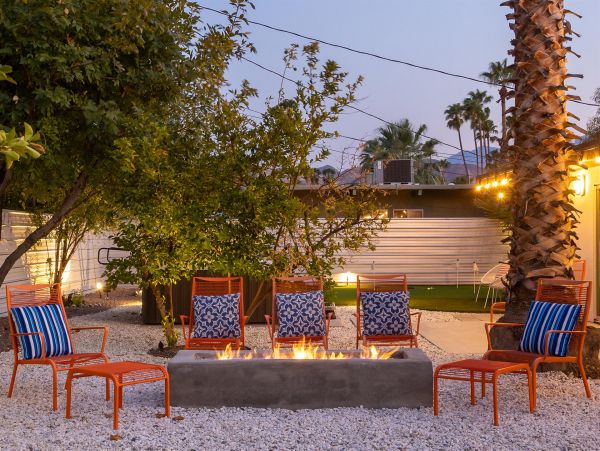 Palm Springs Home 990899