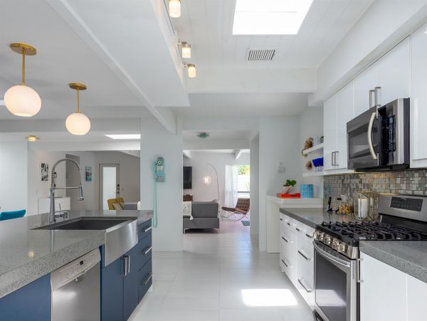 Palm Springs Home 990899