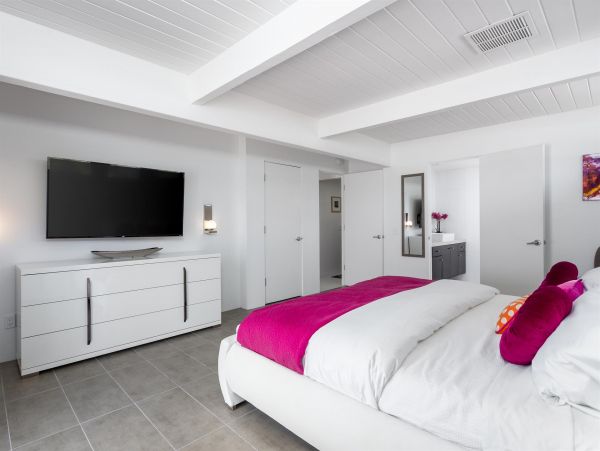 Palm Springs Home 990899