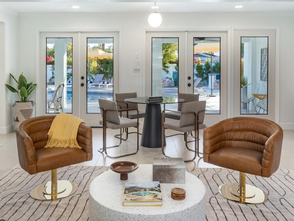 Palm Springs Home 990902