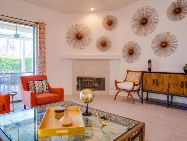 Palm Springs Home 990905
