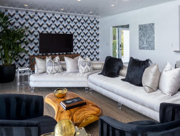 Palm Springs Home 990906