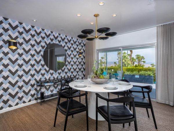 Palm Springs Home 990906