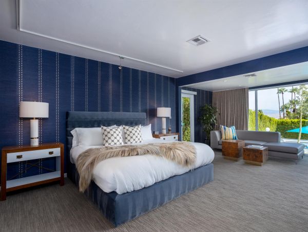 Palm Springs Home 990906