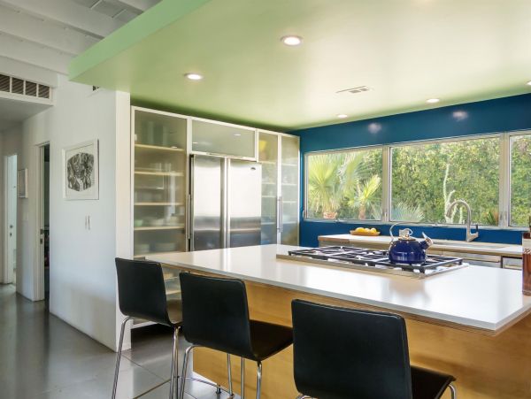 Palm Springs Home 990908