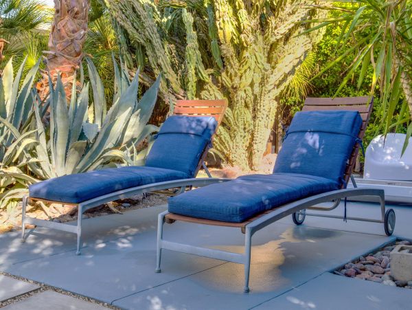 Palm Springs Home 990908