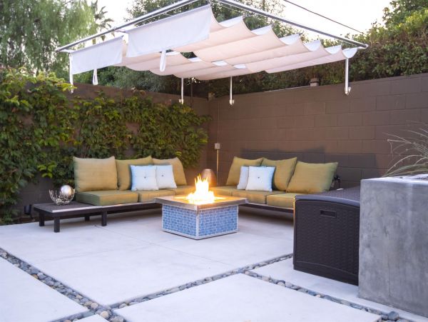 Palm Springs Home 990910