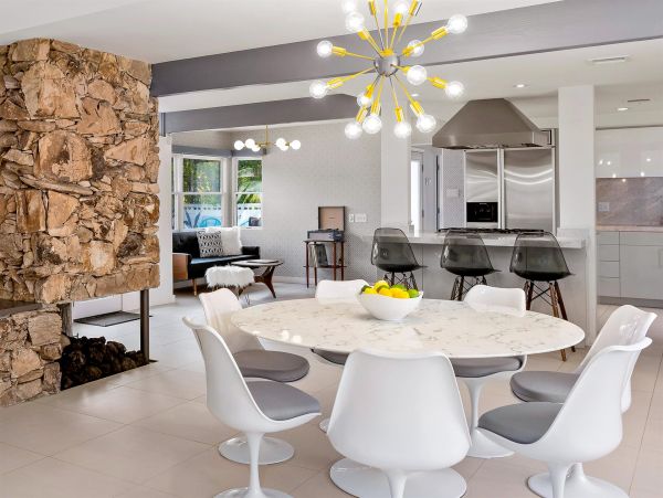 Palm Springs Home 990912