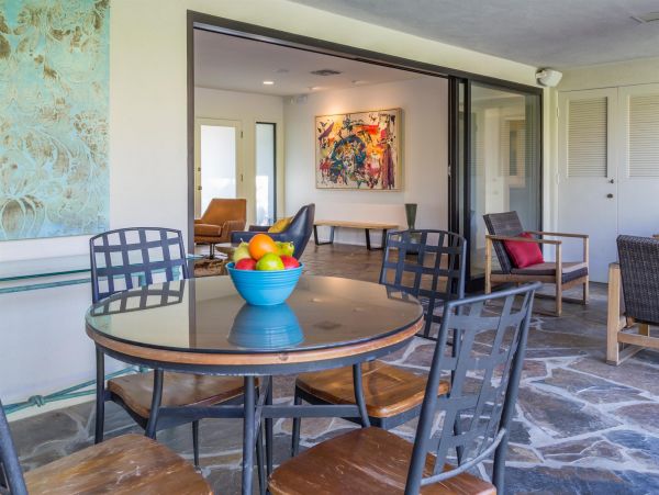 Palm Springs Home 990913