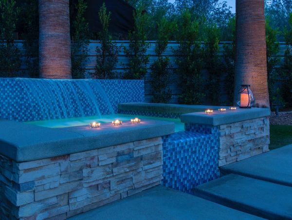 Palm Springs Home 990915