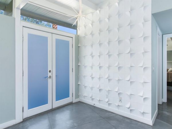 Palm Springs Home 990915