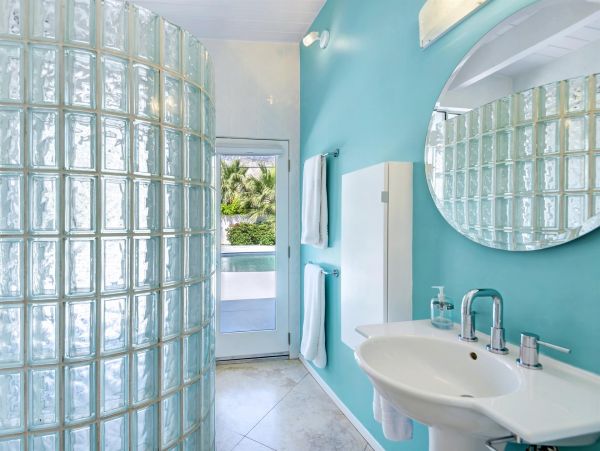 Palm Springs Home 990917