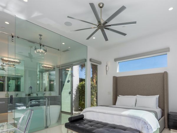 Palm Springs Home 990921