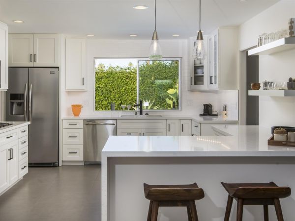 Palm Springs Home 990922
