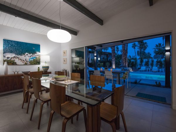 Palm Springs Home 990923