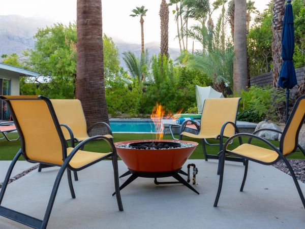 Palm Springs Home 990924