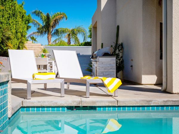 Palm Springs Home 990925