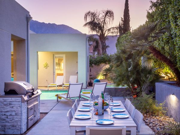 Palm Springs Home 990925