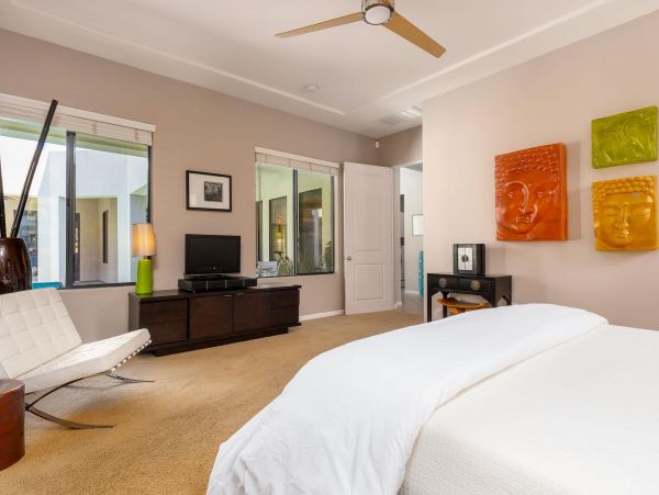 Palm Springs Home 990925