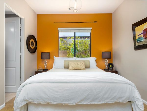 Palm Springs Home 990925