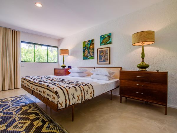 Palm Springs Home 990926